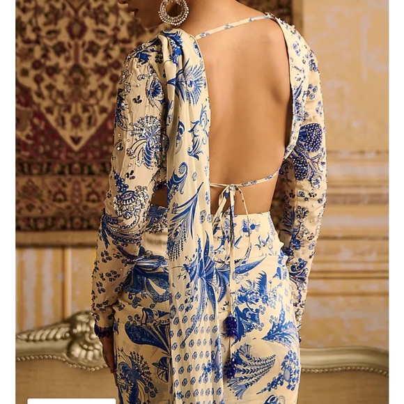 DiyaRajvvir Blue Crepe Floral Jaal Printed Skirt Saree Set / Size M - Picture 3 of 7